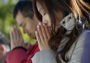 一問一報／ゆく年くる年