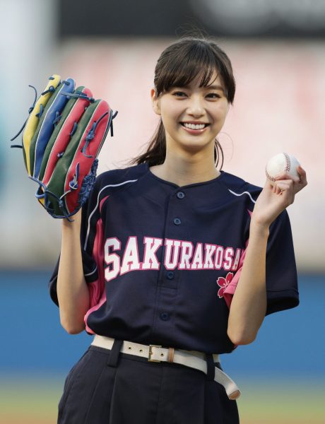 一問一報／新川優愛