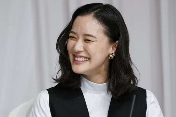 蒼井優が高校3年間で男子との会話を封印した訳とは?